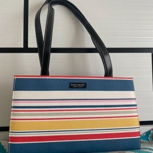 New Kate Spade hand bag